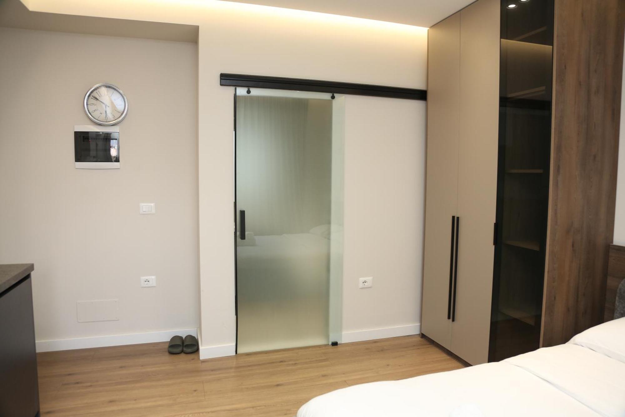 Lux Stay Тирана Екстериор снимка