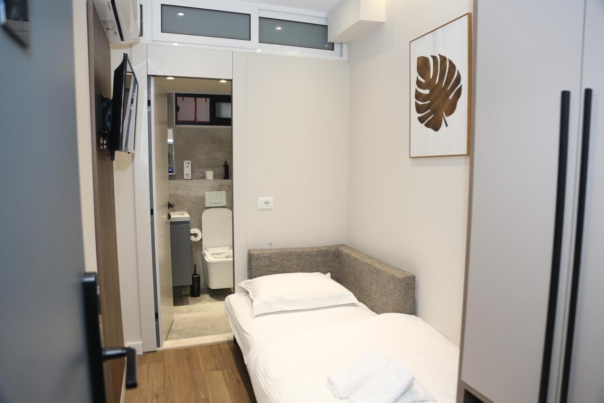 Lux Stay Тирана Екстериор снимка